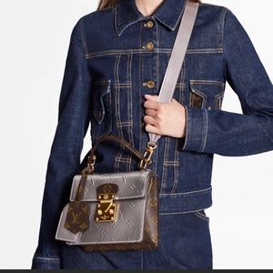 Louis Vuitton spring street